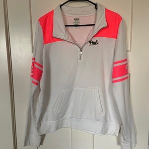 Half zip front pocket sweatshirt